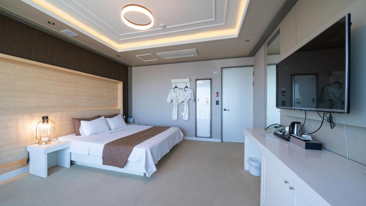 Hotel The One Yeosu Esterno foto