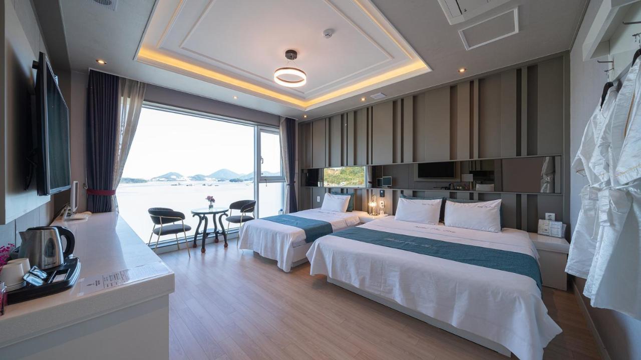 Hotel The One Yeosu Esterno foto