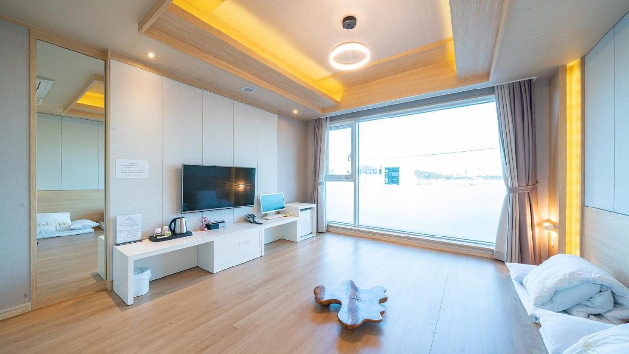Hotel The One Yeosu Esterno foto